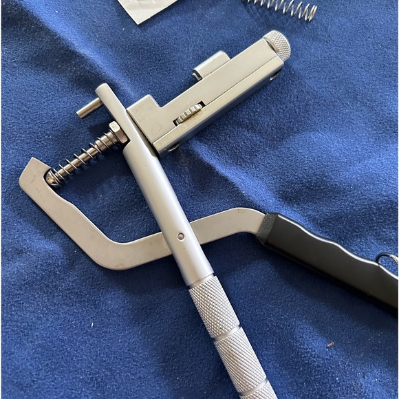 Watch Band Sizing Tool with extra pin and spring - Picture 2 of 6